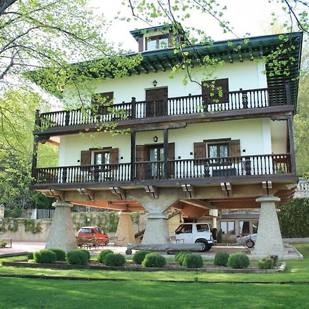 Ferienwohnung El Horreo Miraflores de la Sierra Exterior foto