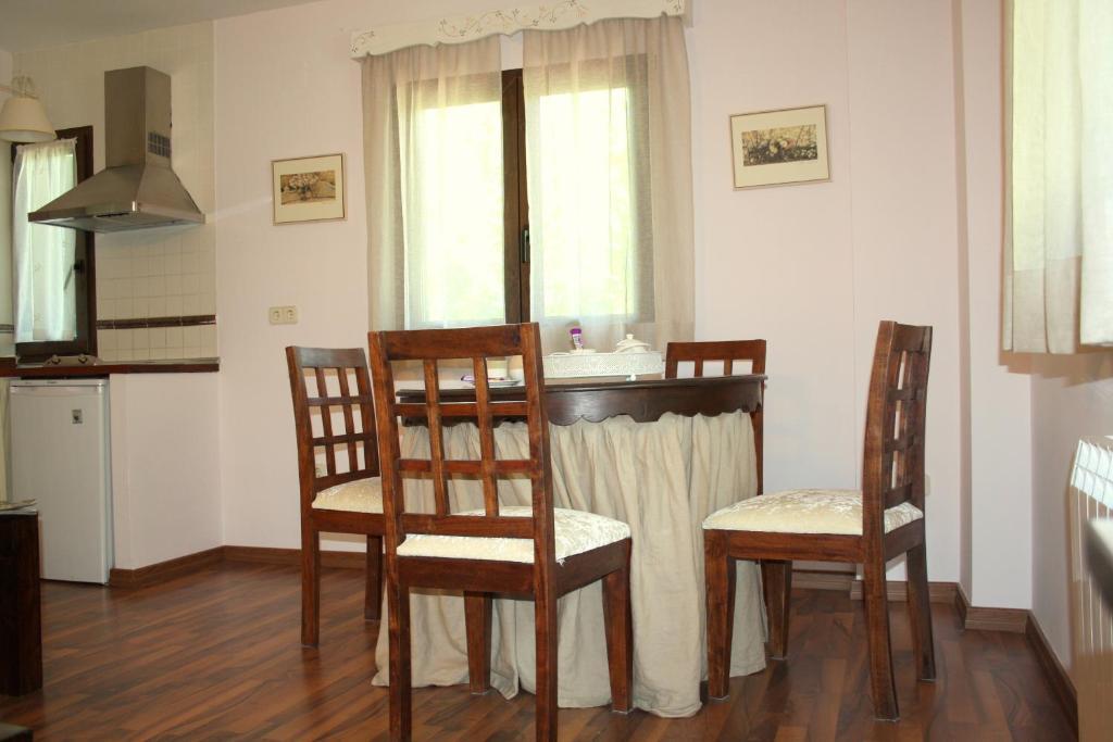 Ferienwohnung El Horreo Miraflores de la Sierra Zimmer foto